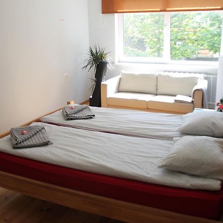 Liepu Hostelis لييبايا المظهر الخارجي الصورة